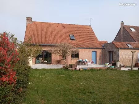 vends belle maison agréable