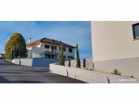 appartement t 3 dans villa