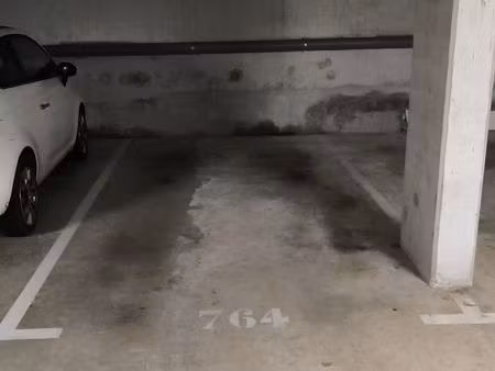 parking a louer dans résidence