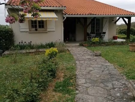 jolie maison traditionnelle à verfeil (31)