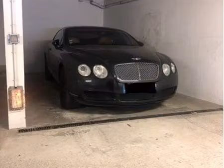 box parking stockage