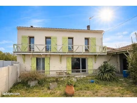 maison 5 pièces 200 m²