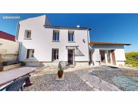 maison 4 pièces 94 m²