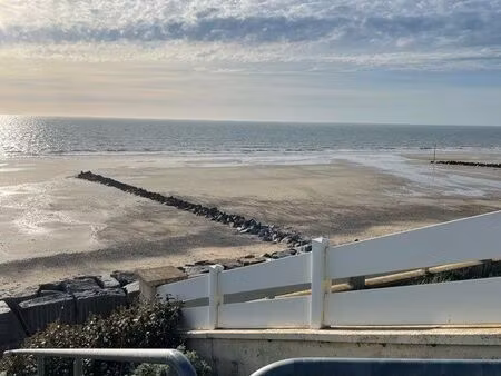 maison accès immédiat à la plage