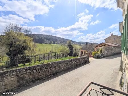 maison de village 4 pièces 100 m²