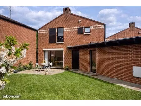 maison 4 pièces 110 m²