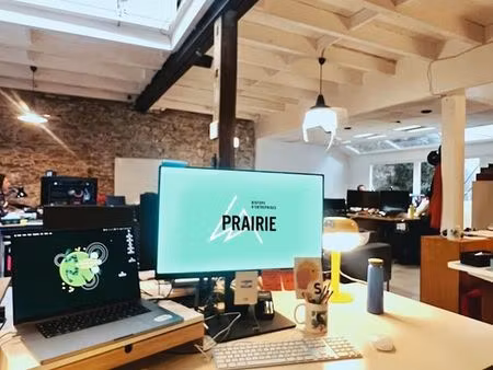 bureau attitré en coworking à nantes  135 ttc pendant 4 mois puis 225/mois ttc