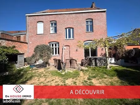 maison 10 pièces 220 m²