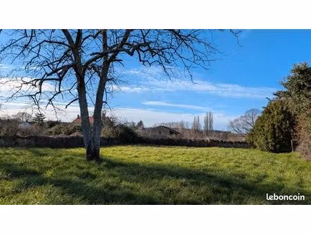 terrain 871 m2 à verrines sous celles