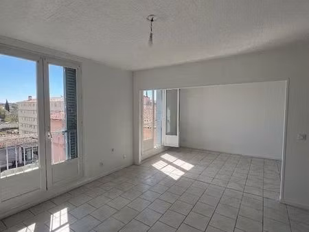 appartement t3 refait à neuf