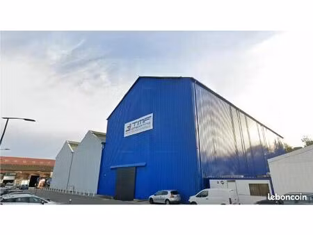 local industriel 3 000 m²