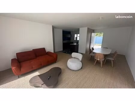 maison neuve de plain-pied  meublée et entièrement équipée  très haut standing