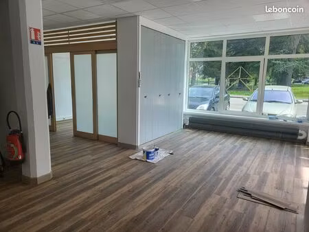 location de bureau 54 m² - montmelian