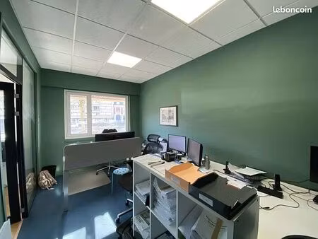 bureau privatif 13 m2 – avocats – grand boulevard