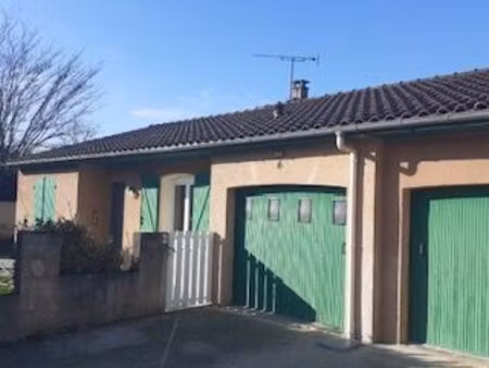 loue maison f4 de plein pied avec garage et jardin