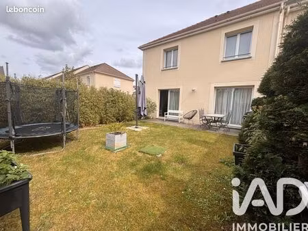 maison familiale 5 pièces 95 m²