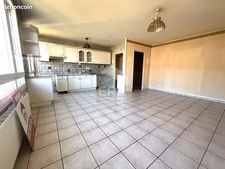 appartement 3 pièces 73 m²