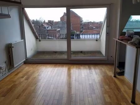 appartement t4 en duplex proche métro lomme-lambersart
