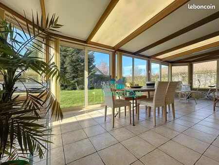 pavillon 6 pièces 158 m²