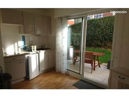 studio meublé auray centre