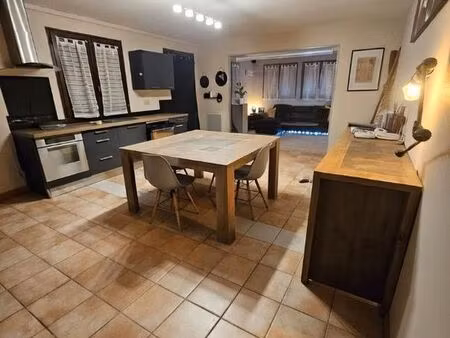 maison 125 m² avec cour et jardin