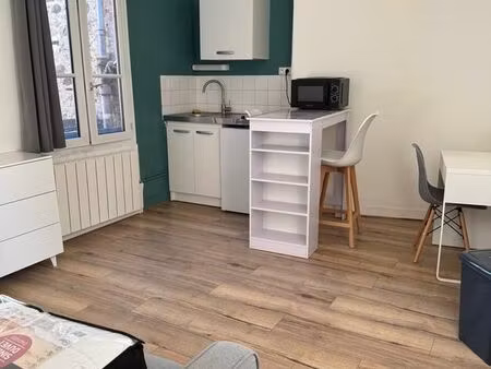 studio meublé centre ville toutes charges comprises