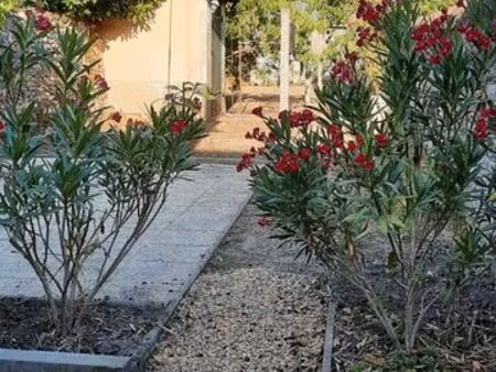 loue maison de ville