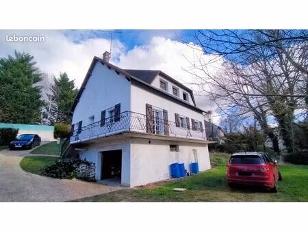 maison 6 pièces ss-sol  terrain 1200 m² follainville