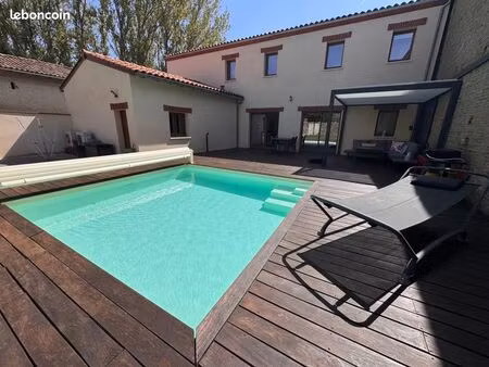 maison 5 pièces 176 m²