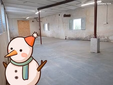 local stockage 104 m2 rdc