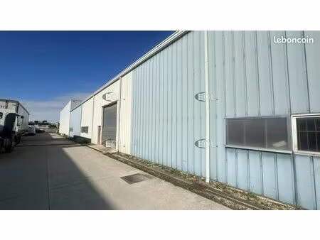 local industriel 545 m²