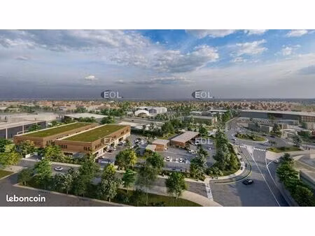 local bureaux 1 851 m²