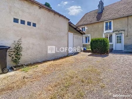 maison 6 pièces 137 m²