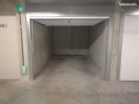 garage fermé centre chambéry eléphants