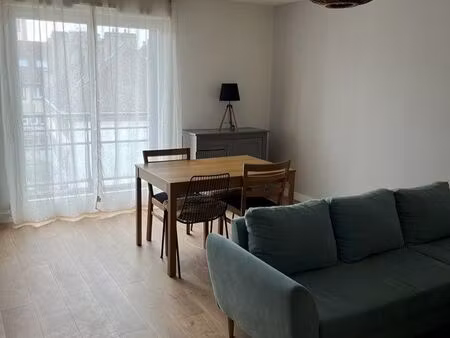 appartement meublé dispo mi mai 2026