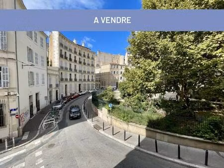 local commercial à vendre