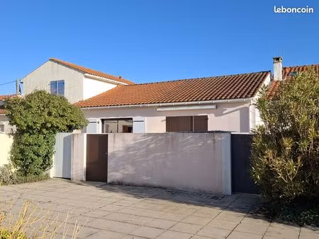 maison 2 pièces 49 m²