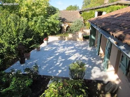 ferme 12 pièces 285 m²