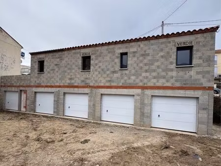 location garages 23m² & parkings – secteur recherché – sécurisé - elne