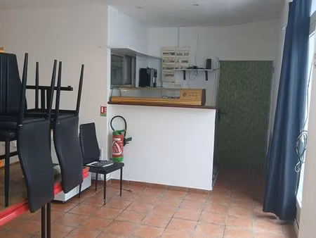 local commercial/ restaurant a louer