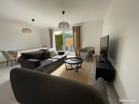 maison récente 5 pièces 100 m²