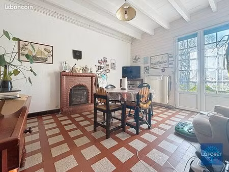 maison de ville 6 pièces 94 m²