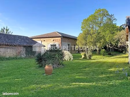 longère 5 pièces 266 m²
