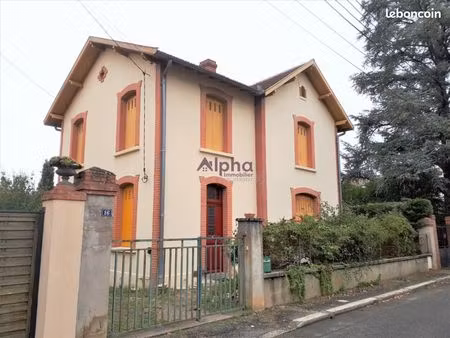 maison 4 pièces 121 m²