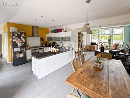 maison 4 pièces 140 m²