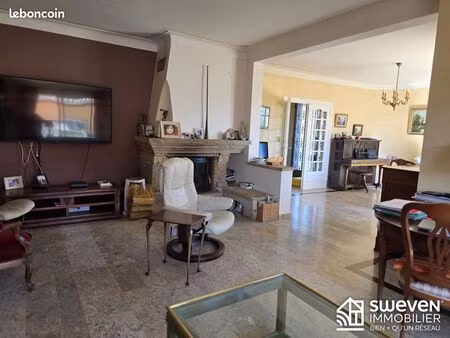 villa 5 pièces 188 m²