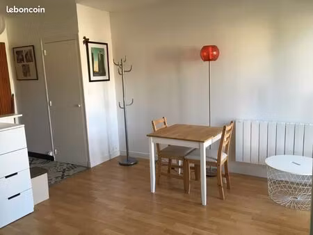 studio 1 pièce 22 m²