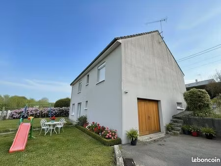 maison 160m2 secteur 53240