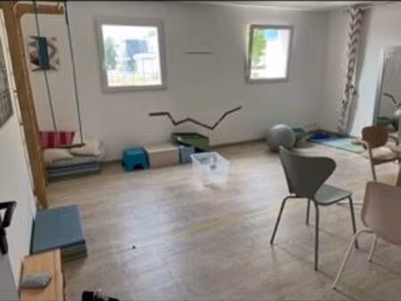 bureau medical parmaedical ou liberal