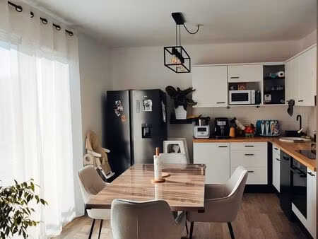 t3 de 60m² avec terrasse  balcon et garage double - frangy